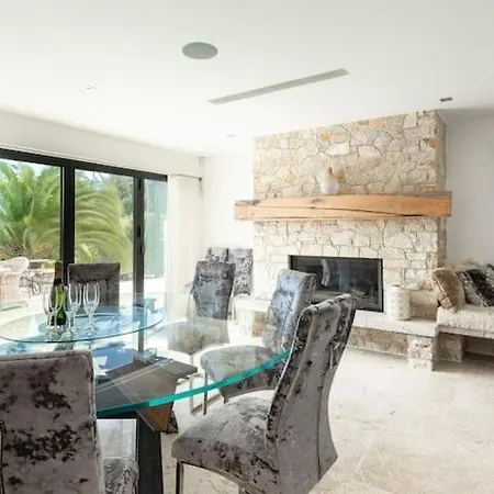 Grace Villa