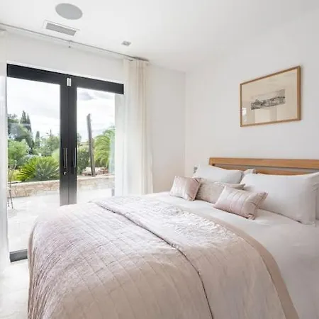 Grace Villa *